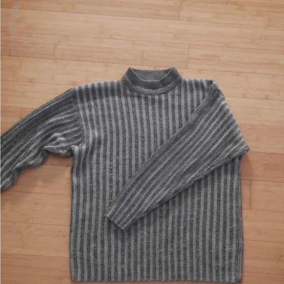 Ashcreek vintage turtleneck - Picture 2 of 4